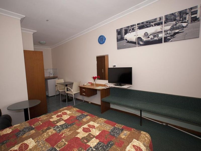 Hotel Photo 6
