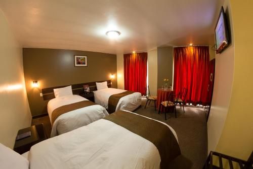 Hotel Photo 12