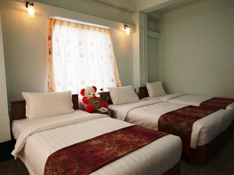 Hotel Photo 1