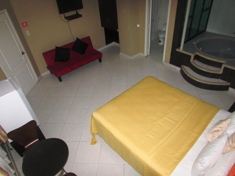Hotel Photo 8