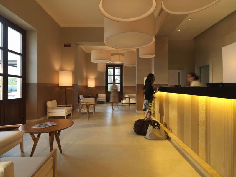Hotel Photo 11