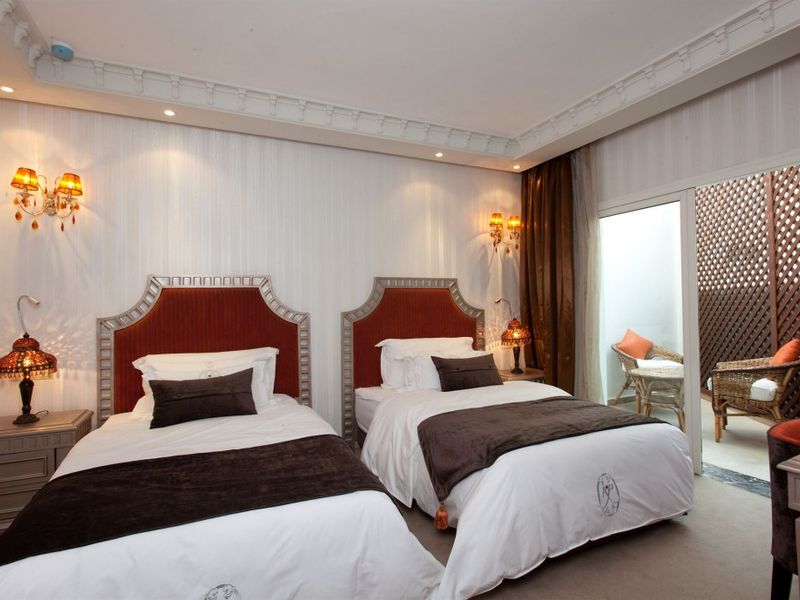 Hotel Photo 10