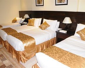 NearBy Hotel