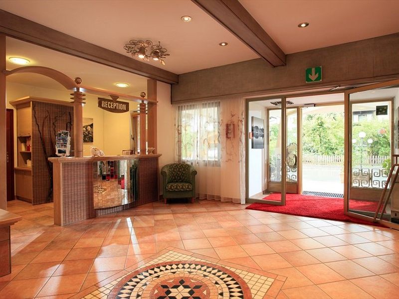 Hotel Photo 14