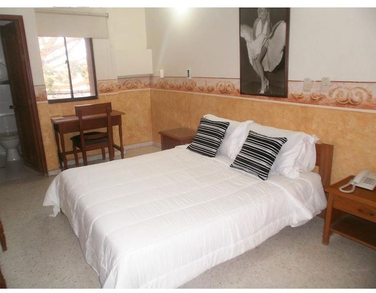Hotel Photo 3