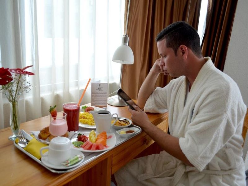 Hotel Photo 11