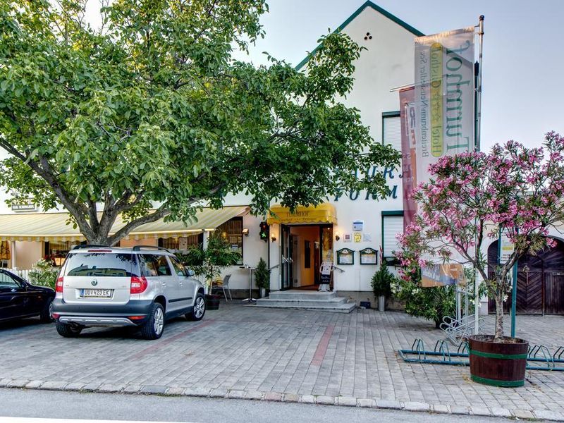 Hotel Photo 22