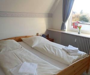 WYK AUF FOHR - WOHNUNG STORCHENNEST Wyk Foehr Germany