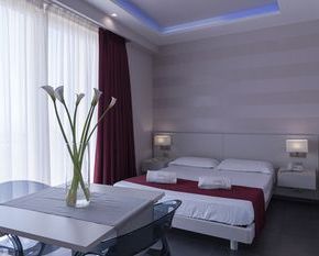 NearBy Hotel