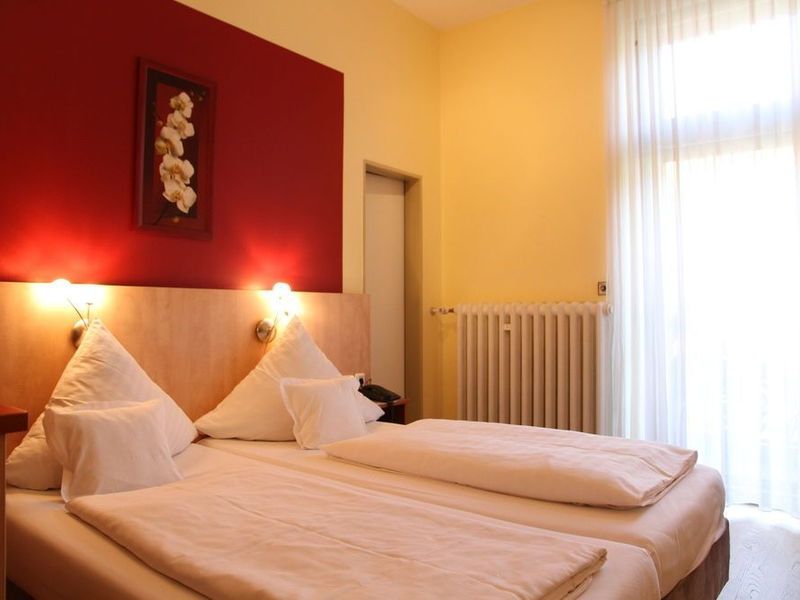 Hotel Photo 3