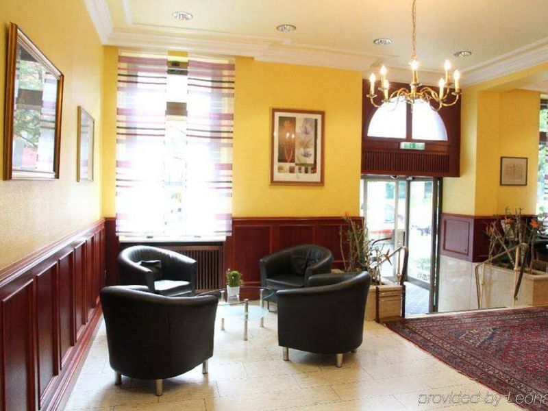 Hotel Photo 9