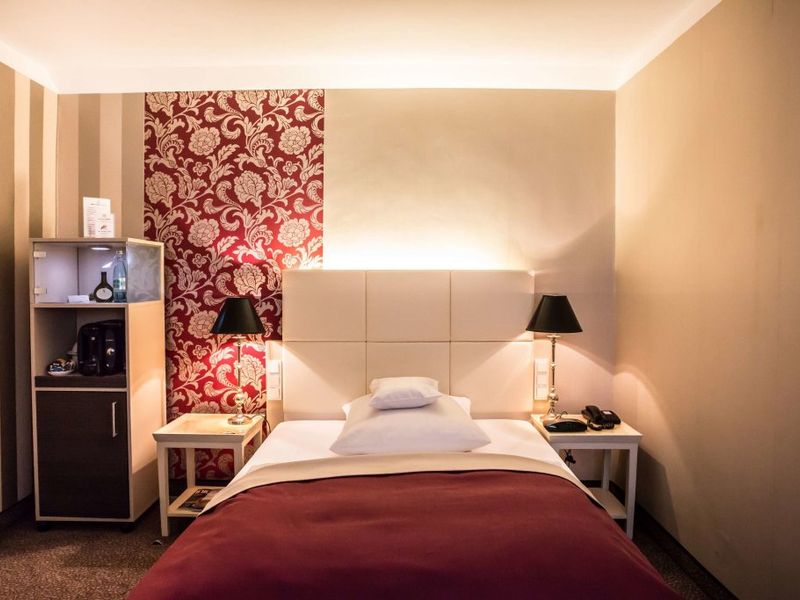 Hotel Photo 1