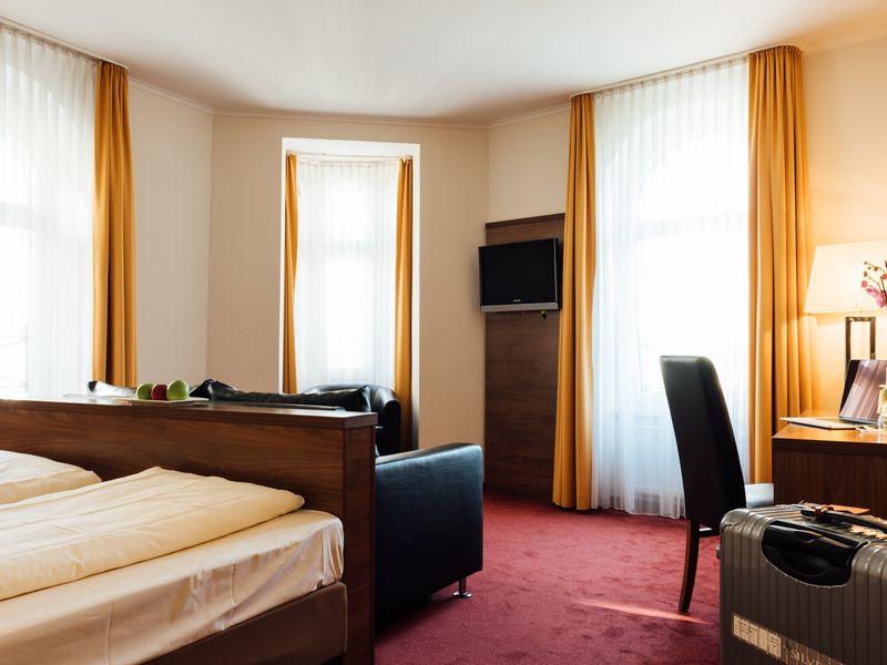 Hotel Photo 1