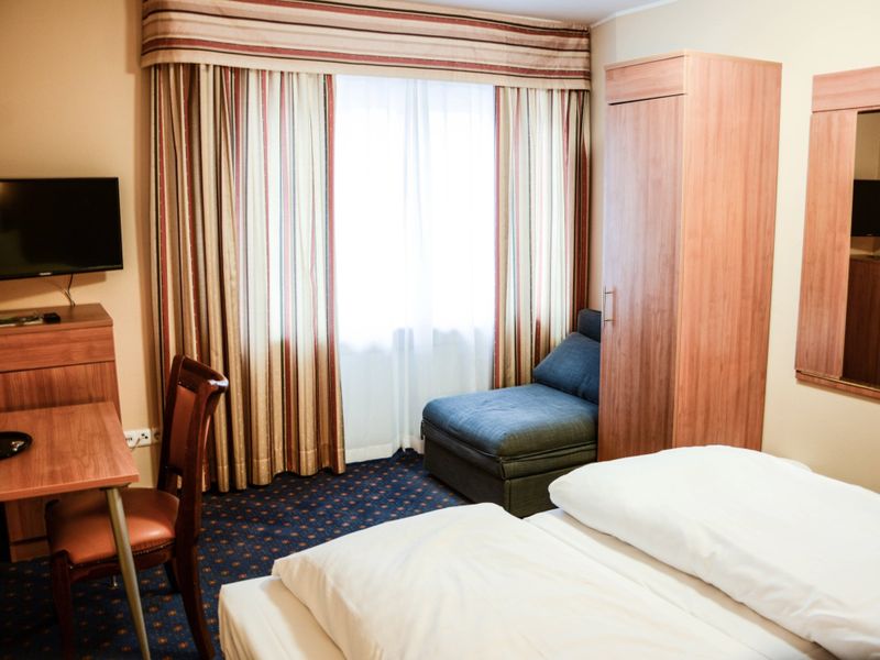 Hotel Photo 1