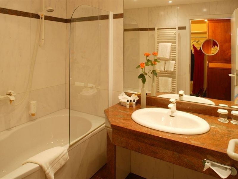 Hotel Photo 10