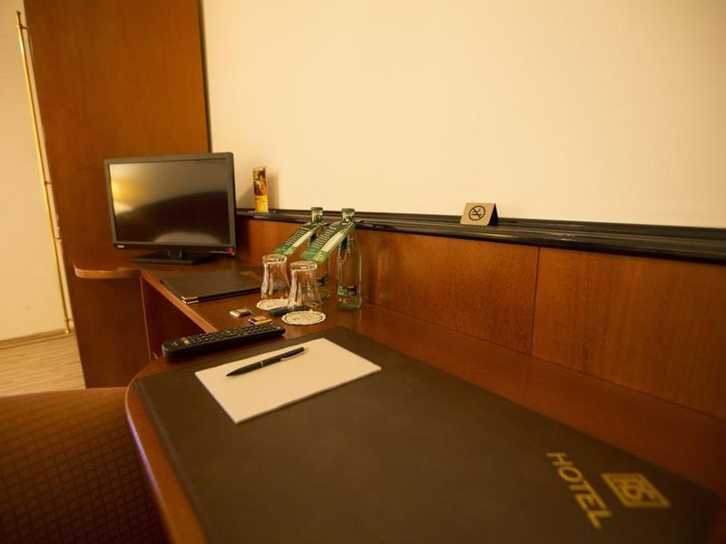 Hotel Photo 9