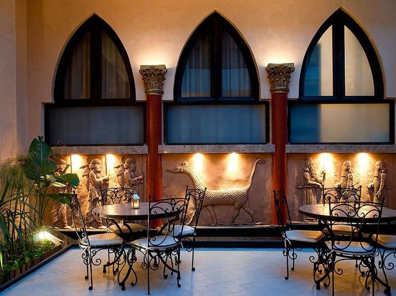 Hotel Photo 10
