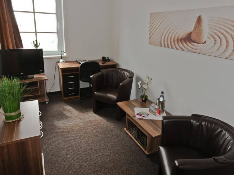 Hotel Photo 9