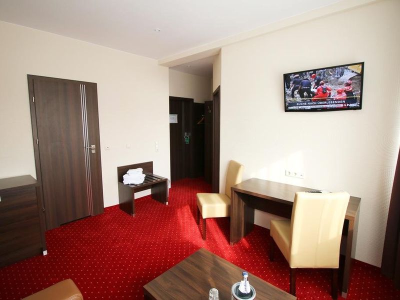Hotel Photo 3