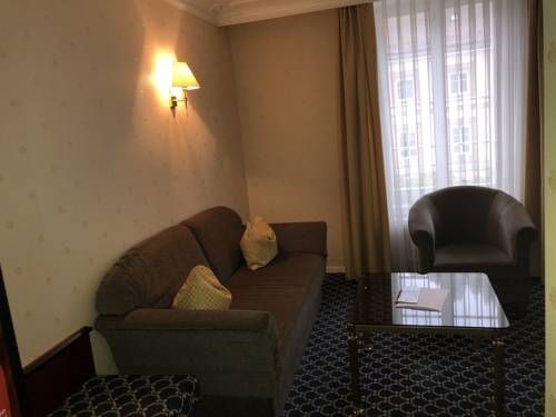 Hotel Photo 8