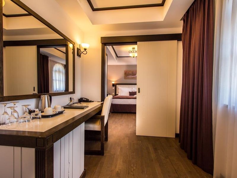 Hotel Photo 11