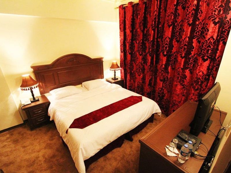 Hotel Photo 1