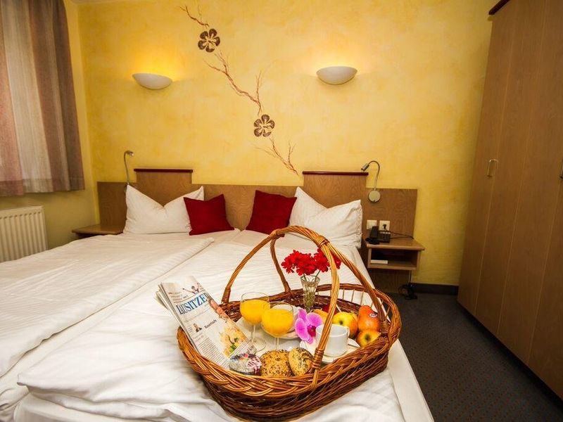 Hotel Photo 6