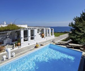 Amalgam Homes Paros Beachfront Villa Livadia Greece