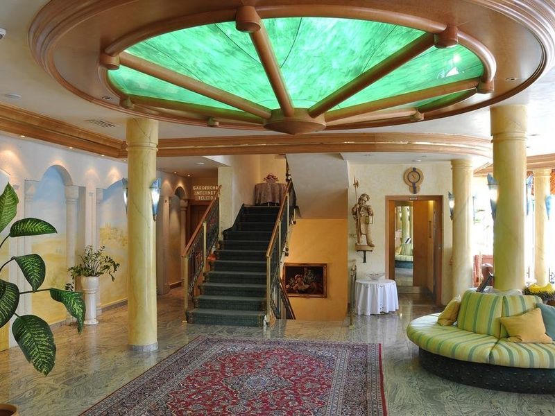 Hotel Photo 15
