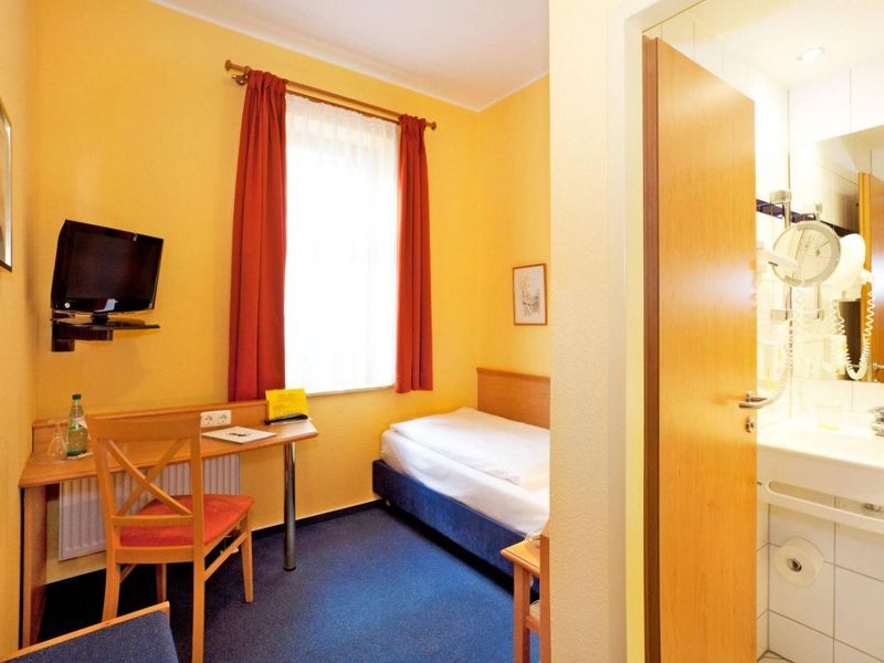 Hotel Photo 6