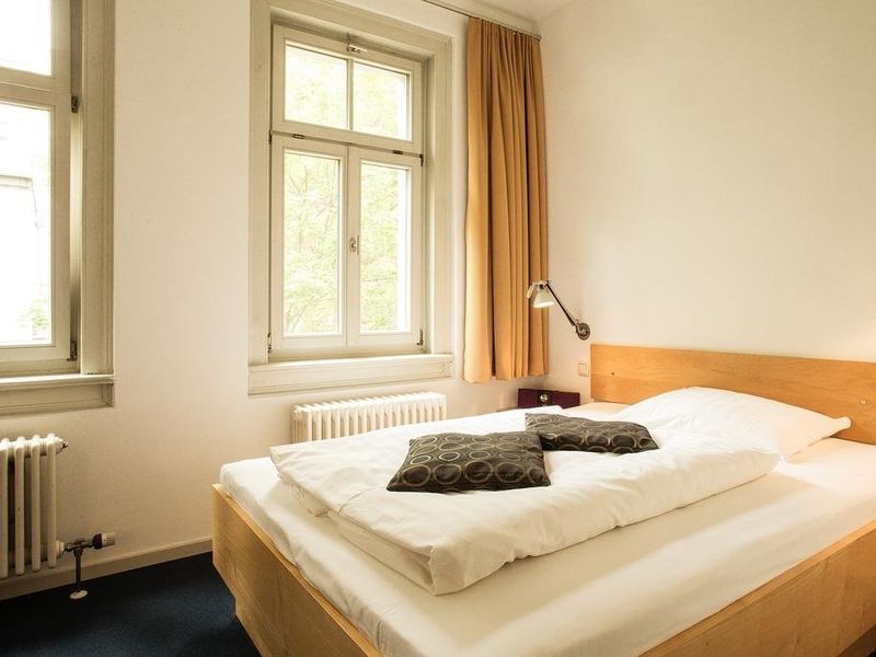 Hotel Photo 1