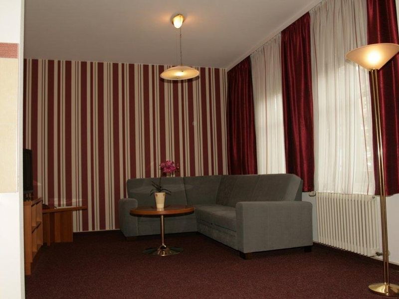 Hotel Photo 8