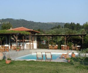 Skites Hotel Bungalows Ouranopoli Greece