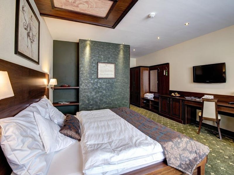 Hotel Photo 1