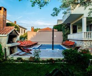 Apartments Mery Supetar Croatia
