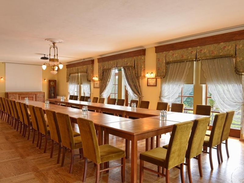Hotel Photo 12