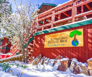 Yogis Mountain Hostel by ITH Big Bear Lake United States
