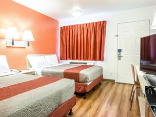 Hotel pic Motel 6-Longview, TX