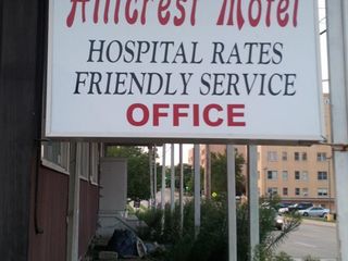 Фото отеля Hillcrest Motel