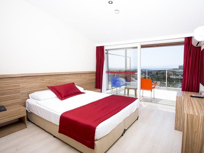 Hotel Photo 3