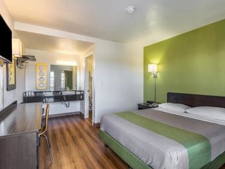 Hotel pic Motel 6-El Paso, TX - East