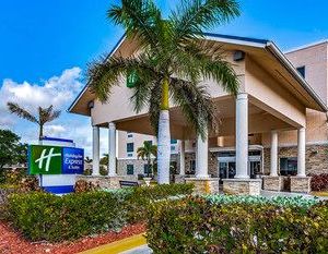 Holiday Inn Express & Suites Lantana Lantana United States