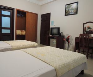 Hop Hung Hotel Halong Vietnam