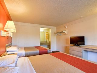 Hotel pic Travelodge by Wyndham Hagerstown