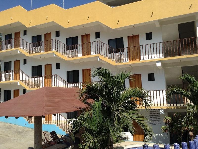 Hotel Photo 1