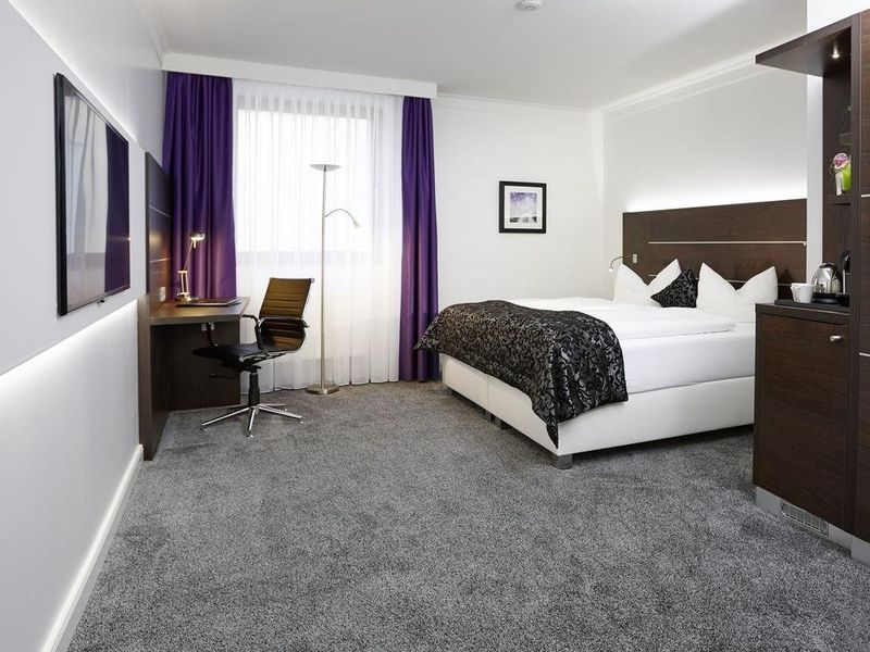 Hotel Photo 1