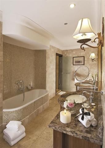صورة الفندق 8