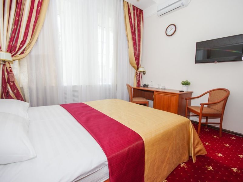 Hotel Photo 8