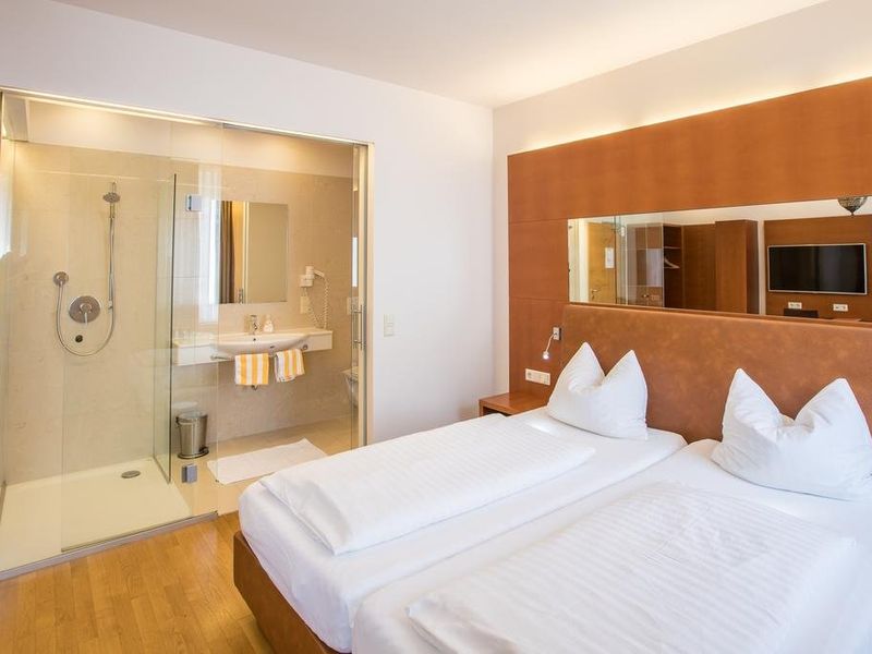Hotel Photo 8