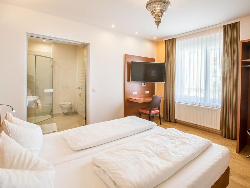 Hotel Photo 9